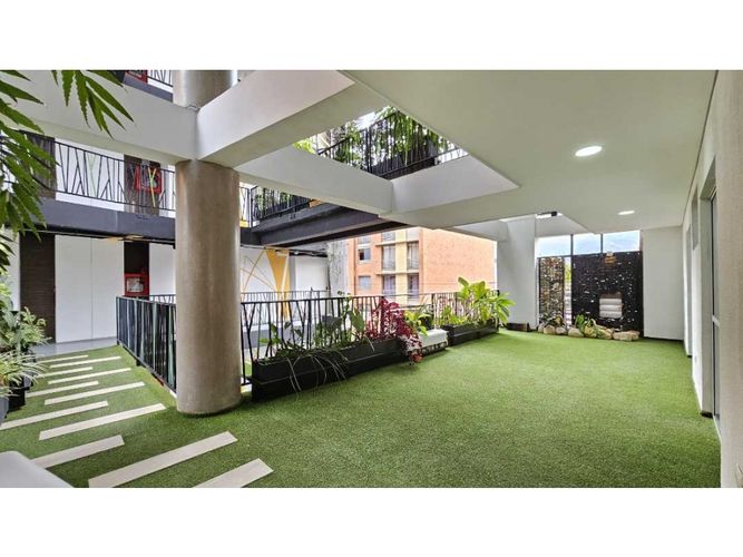 Apartamento en  Venta en Laureles, Medellín - Miniatura 2
