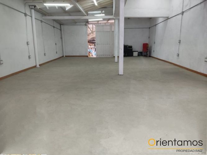 Local en  Arriendo en Belchite, Rionegro - Miniatura 4