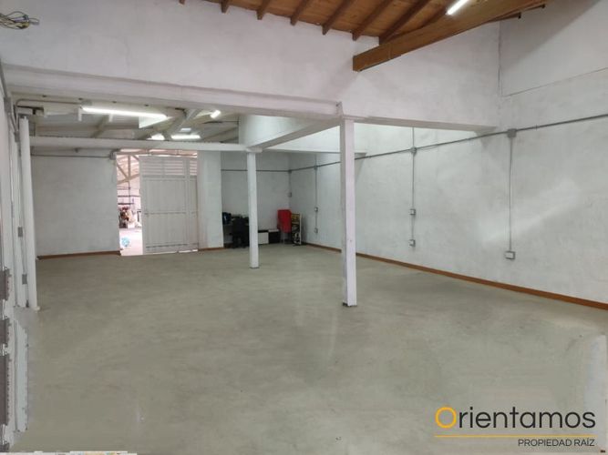 Local en  Arriendo en Belchite, Rionegro - Miniatura 5