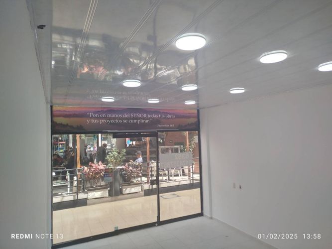 Local en  Arriendo en Villa elisa, Bogotá - Miniatura 4