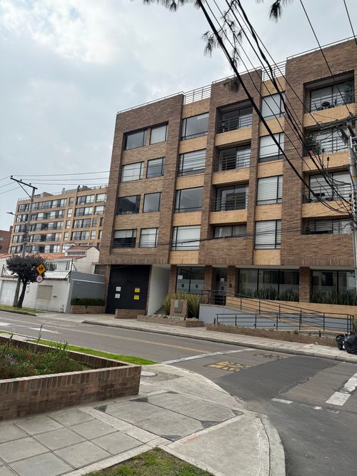 Apartamento en  Venta en Cedritos, Bogotá - Miniatura 2