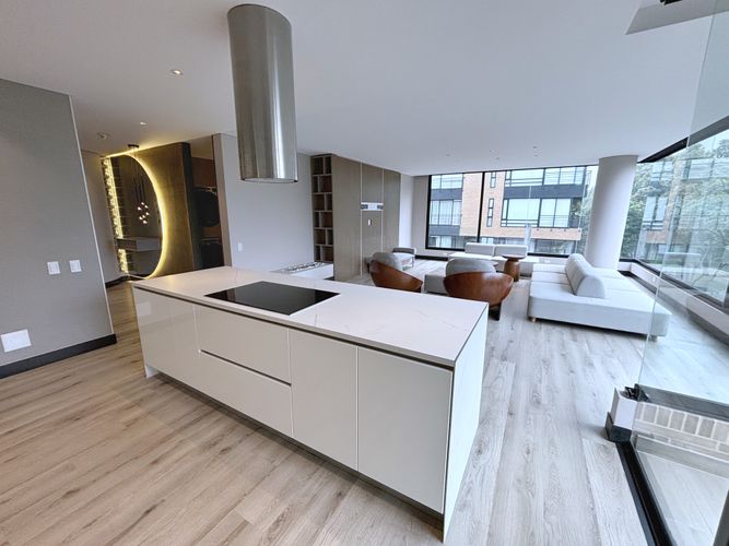 Apartamento en  Arriendo en El Virrey, Bogotá - Miniatura 4