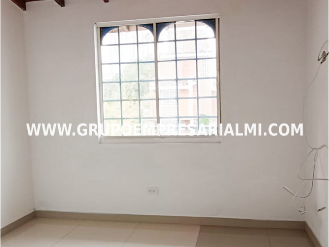 Apartaestudio en  Venta en Prados de Sabaneta, Sabaneta - Miniatura 8