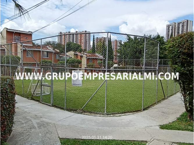 Apartaestudio en  Venta en Prados de Sabaneta, Sabaneta - Miniatura 13