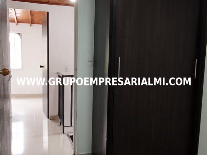 Apartaestudio en  Venta en Prados de Sabaneta, Sabaneta - Miniatura 21