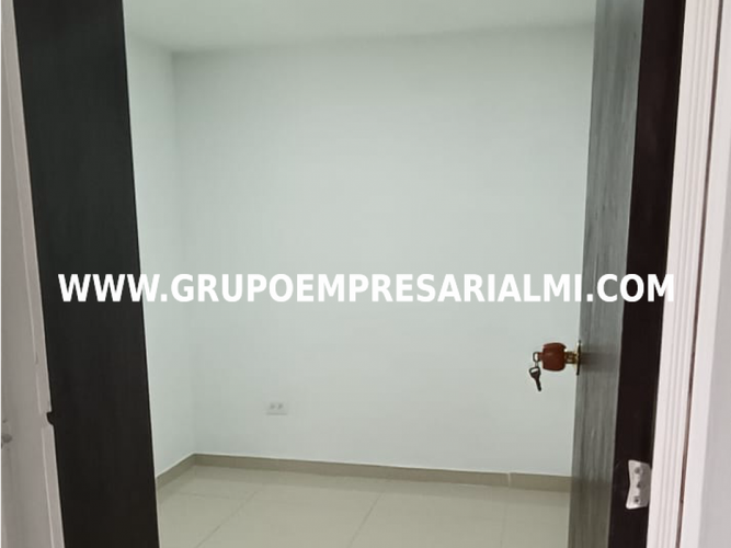 Apartaestudio en  Venta en Prados de Sabaneta, Sabaneta - Miniatura 24