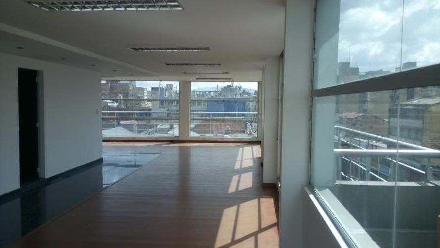 Edificio en arriendo en Santa fe, Bogotá - Miniatura 24