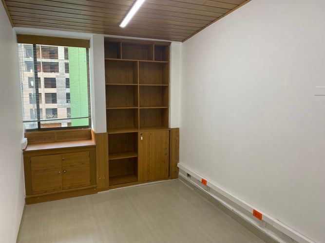 Oficina en  Arriendo en Bogotá - Miniatura 4