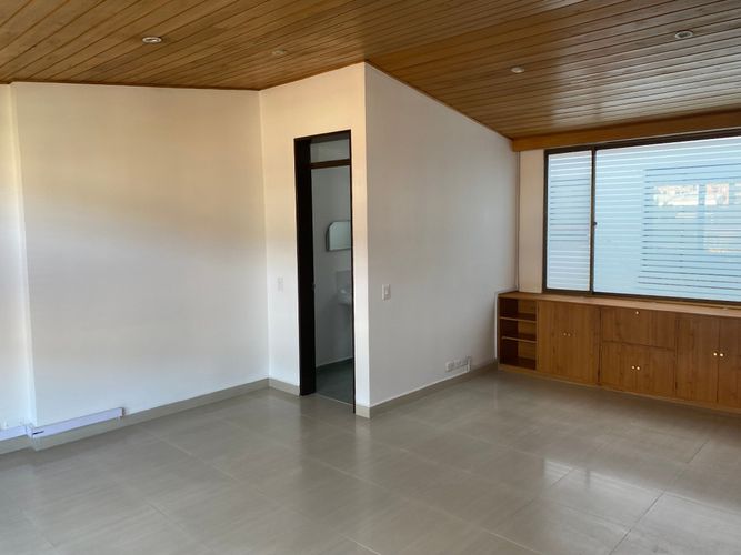 Oficina en  Arriendo en Bogotá - Miniatura 8
