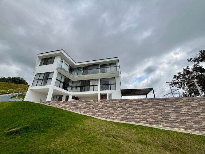 Casa en  Venta en Ruitoque Alto, Floridablanca - Miniatura 5