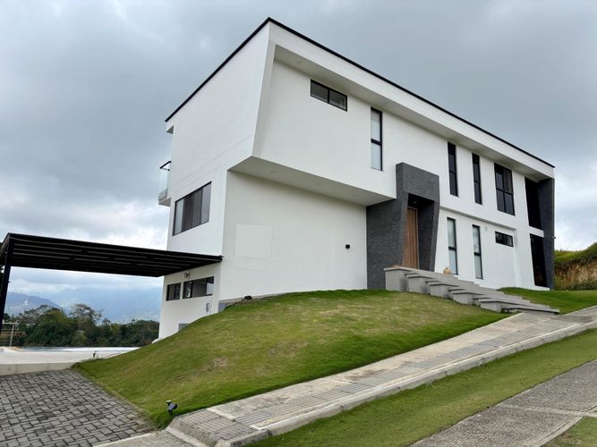 Casa en  Venta en Ruitoque Alto, Floridablanca - Miniatura 6