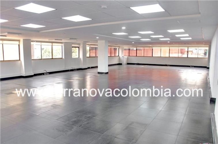Edificio en  Arriendo en Chico norte, Bogotá - Imagen 1