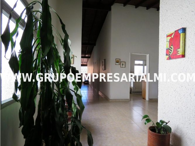 Apartaestudio en  Venta en Villa hermosa, Medellín - Miniatura 6
