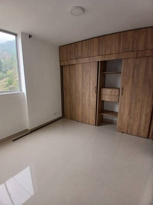 Apartaestudio en  Arriendo en Niquia, Bello - Miniatura 2