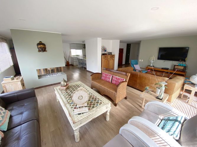 Apartamento en  Venta en Santa Barbara, Bogotá - Miniatura 4