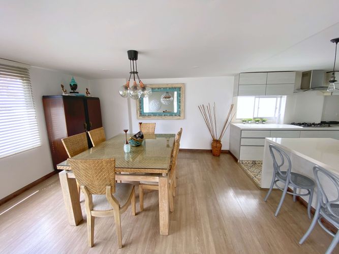 Apartamento en  Venta en Santa Barbara, Bogotá - Miniatura 6