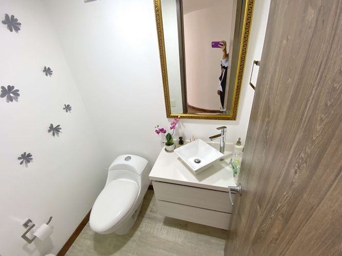 Apartamento en  Venta en Santa Barbara, Bogotá - Miniatura 13