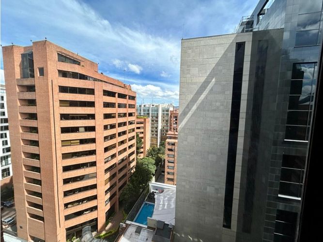 Oficina en arriendo en Zona chapinero, Bogotá - Miniatura 2