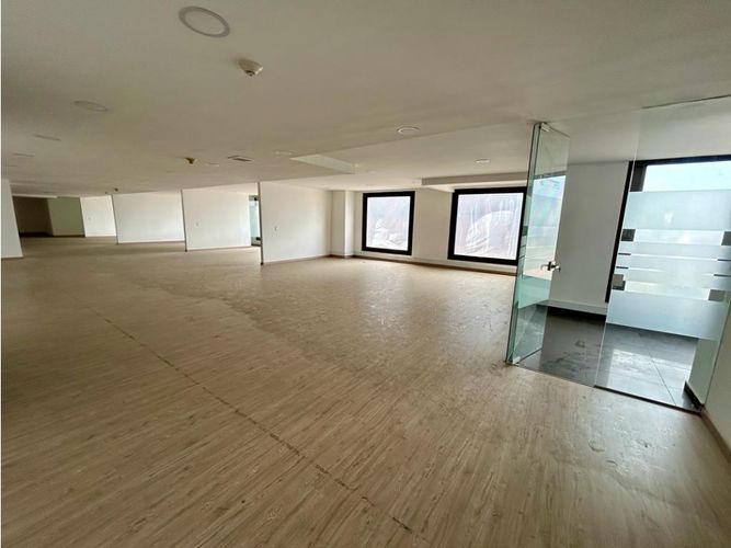 Oficina en arriendo en Zona chapinero, Bogotá - Miniatura 5