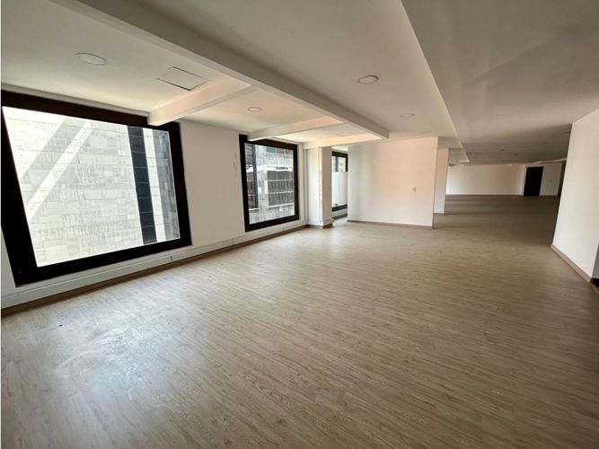Oficina en arriendo en Zona chapinero, Bogotá - Miniatura 6