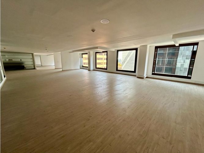Oficina en arriendo en Zona chapinero, Bogotá - Miniatura 8