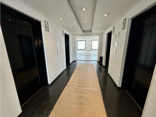 Oficina en arriendo en Zona chapinero, Bogotá - Miniatura 9