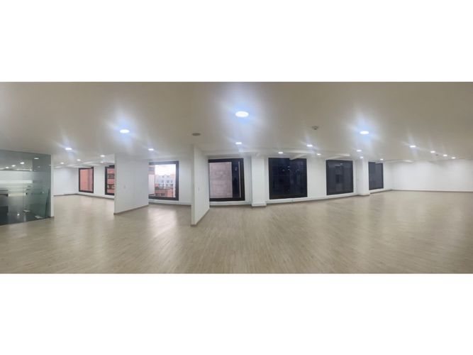 Oficina en arriendo en Zona chapinero, Bogotá - Miniatura 12