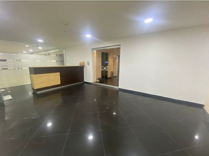 Oficina en arriendo en Zona chapinero, Bogotá - Miniatura 13