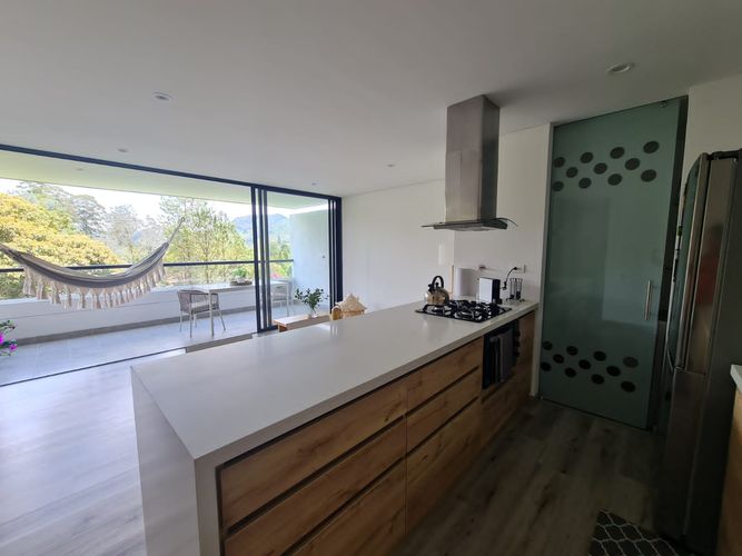 Apartamento en  Venta en Santa Elena, El Retiro - Miniatura 4