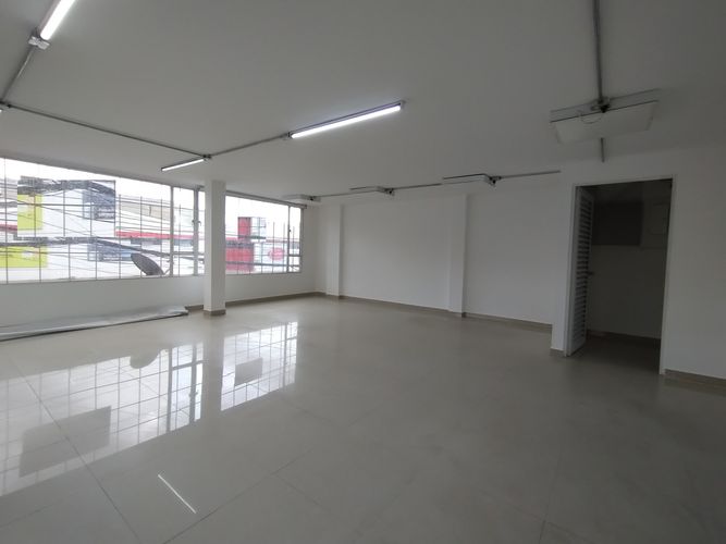 Oficina en  Arriendo en Toberin, Bogotá - Imagen 1