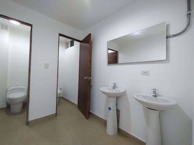 Oficina en  Arriendo en Toberin, Bogotá - Miniatura 10