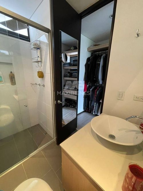 Apartaestudio en  Venta en Loma de las brujas, Envigado - Miniatura 4
