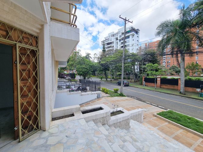 Casa en  Arriendo en Ciudad jardin, Cali - Miniatura 3