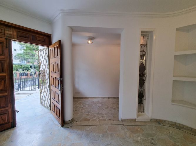 Casa en  Arriendo en Ciudad jardin, Cali - Miniatura 4