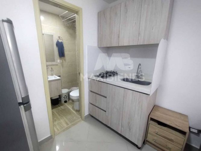 Apartaestudio en  Arriendo en Belén Las mercedes, Medellín - Miniatura 4