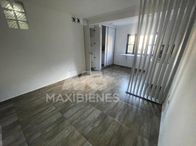 Apartaestudio en  Arriendo en Calasanz, Medellín - Miniatura 2