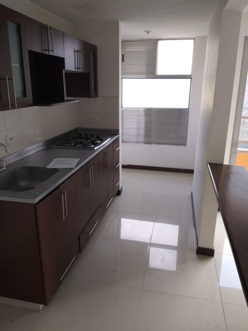 Apartamento en  Arriendo en Loma De San Julian, Medellín - Miniatura 6