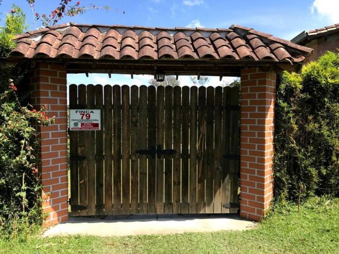 Finca en  Arriendo en La industrial, Marinilla - Imagen 1
