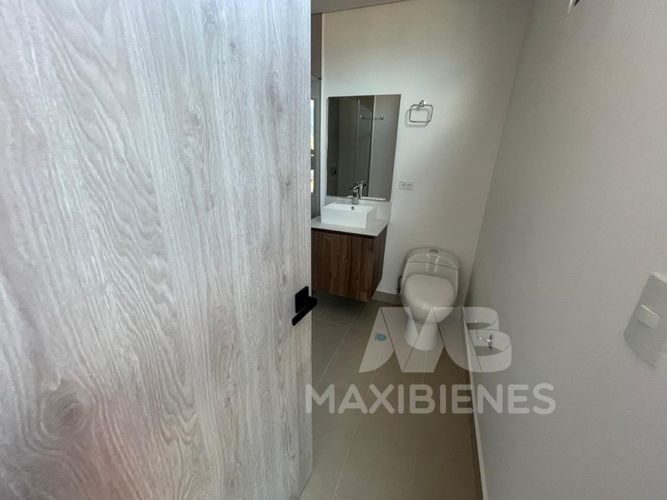 Apartaestudio en  Arriendo en Laureles, Medellín - Miniatura 6
