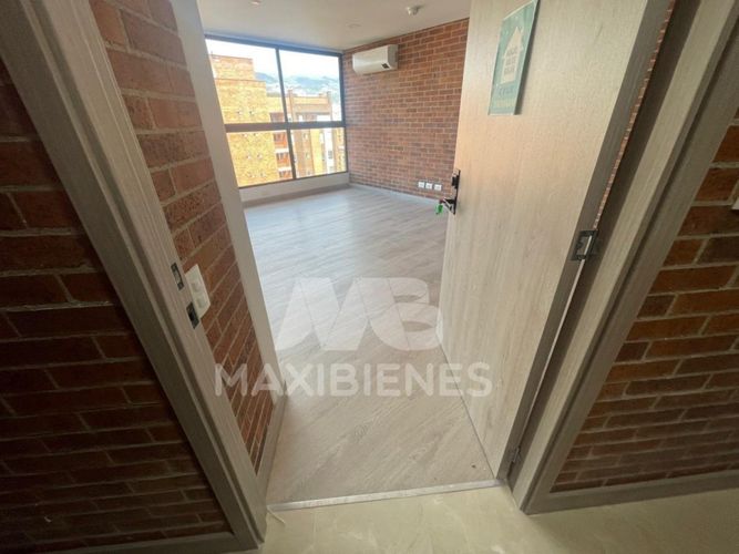 Apartaestudio en  Arriendo en Laureles, Medellín - Imagen 1
