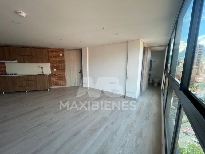 Apartaestudio en  Arriendo en Laureles, Medellín - Miniatura 3