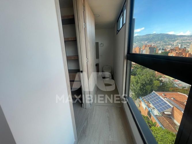 Apartaestudio en  Arriendo en Laureles, Medellín - Miniatura 6