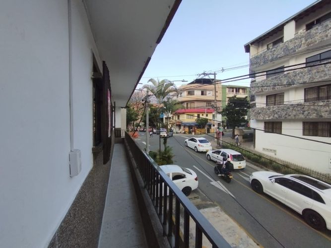 Casa en  Arriendo en El salvador, Medellín - Imagen 1