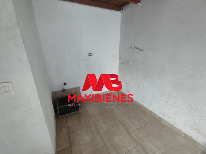 Local en  Arriendo en Manrique Central, Medellín - Miniatura 7