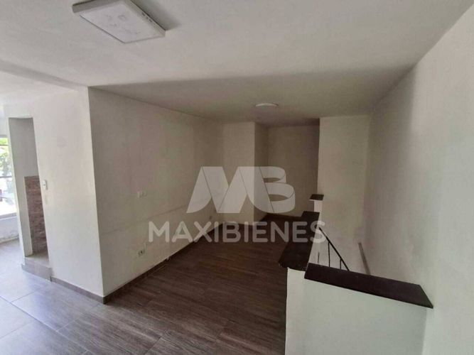 Local en  Arriendo en La candelaria, Medellín - Miniatura 2