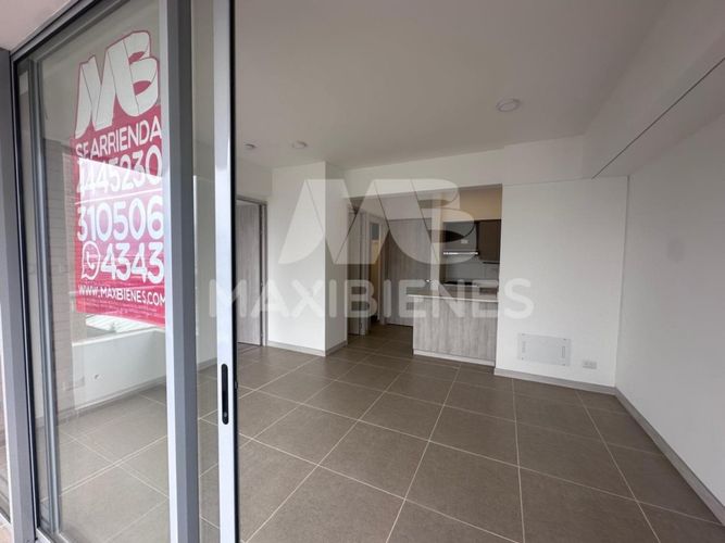 Apartaestudio en  Arriendo en Ciudad del Río, Medellín - Miniatura 3