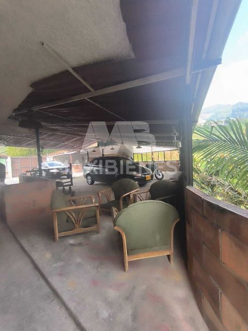 Finca en  Arriendo en Las Lomitas, Sabaneta - Miniatura 10