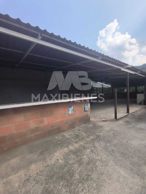 Finca en  Arriendo en Las Lomitas, Sabaneta - Miniatura 14
