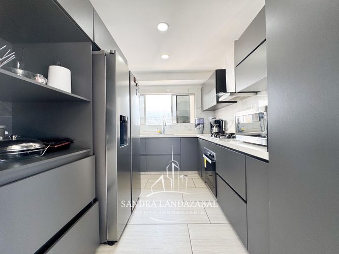 Apartamento en  Venta en Cañaveral, Floridablanca - Miniatura 2