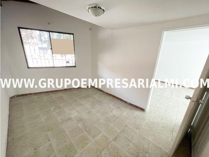 Apartaestudio en  Arriendo en La america, Medellín - Miniatura 8